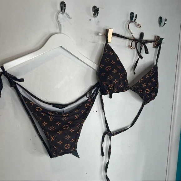 【美品】Louis Vuitton ブラック ビキニ ケース付 売切れ注意!!周りと差をつけて♪】ルイヴィトン ビキニ (Louis